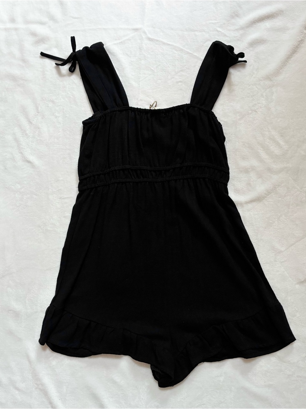 New Ruffle Romper size Large - Picture 2 of 3